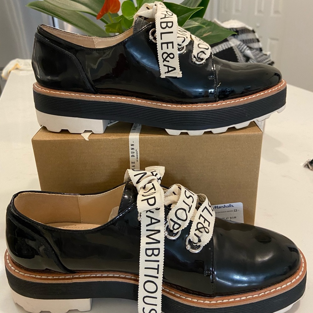 Zara women high black shoes